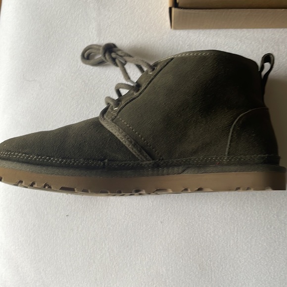 Brand new Ugg desert boots SOLD - Picture 5 of 11